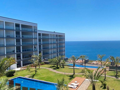 Apartamento T2 em Madeira de 214,00 m²