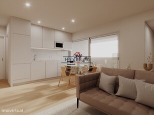 Apartamento T3 Suite c/ Varanda |Remo...