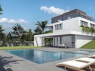 Terreno com projeto aprovado para construção de moradia V4 em Olhão, Algarve