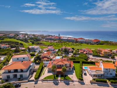 Villa T5 Duplex à venda em Amoreira
