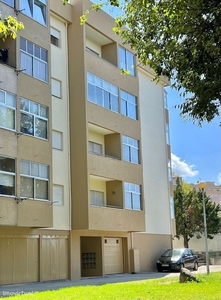 Apartamento T3 em Braga (Sé), na Rua Tenente Coronel Dias Pereira, 173