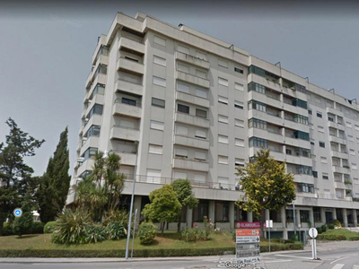 Apartamento T1+1 no centro da cidade de Felgueiras