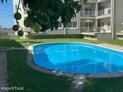 Apartamento T3 Duplex c/garagem e piscina em Arcozelo