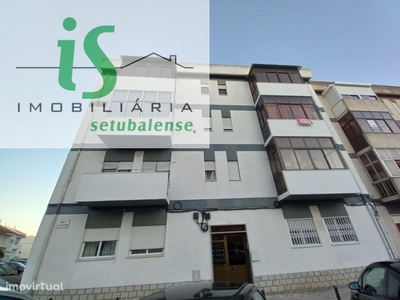Apartamento T3 – Paivas (remodelado)