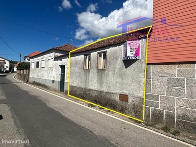 Moradia T2 localizada em Vila Facaia, Pedrogão Grande