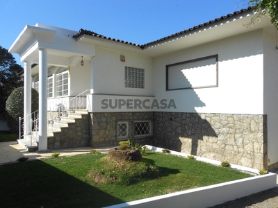 Moradia T6 para arrendamento em Cascais e Estoril