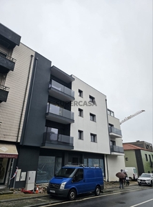 Apartamento T2 à venda na Avenida Doutor Bernardo de Brito Ferreira