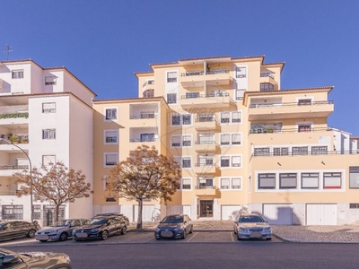 Apartamento T3 à venda em Porto Salvo, Oeiras