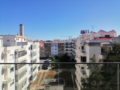 Apartamento T4 à venda em Portimão