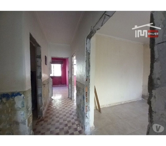 Barreiro-Apartamento T2 R ch Remodelado - Coina (6-A-000977)
