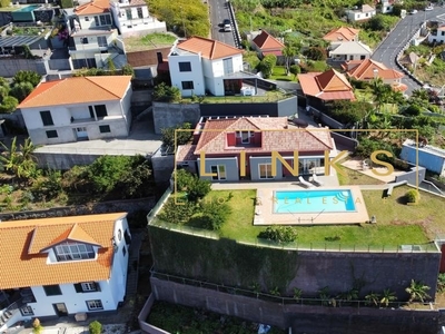 Casa para comprar em Ribeira Brava, Portugal