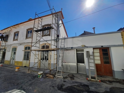 Edifício para comprar em Peniche, Portugal