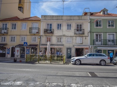 Edifício para comprar em Santa Maria de Belém, Portugal