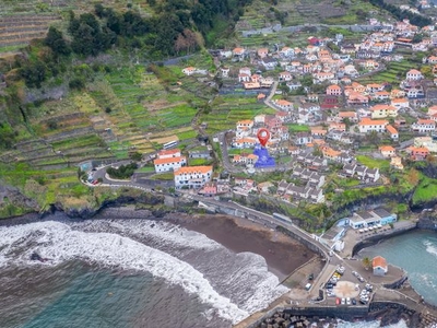 Terreno à venda em Seixal, Porto Moniz