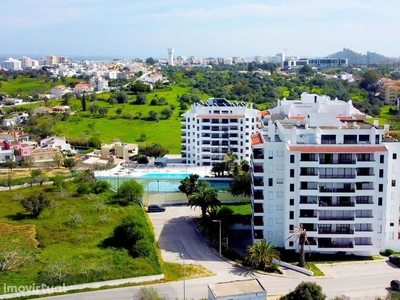Apartamento T0 situado na Praia do Vau - Portimão