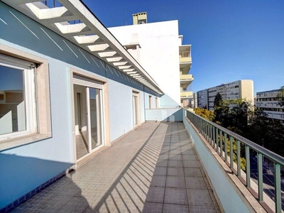 Apartamento T3 em Lisboa de 96,00 m²