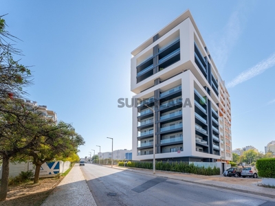 Apartamento T1+1 à venda em Portimão