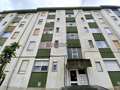 Apartamento T2 à venda em Castanheira do Ribatejo e Cachoeiras