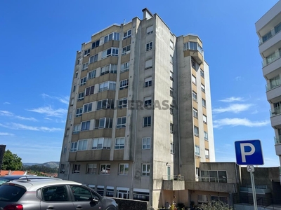 Apartamento T3 à venda em São João da Madeira