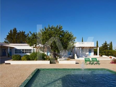 Fabulosa Quinta com 3 Moradias, Piscina, Campo de Ténis e Vinha - 835m2 e 72.520m2 de Terreno - Vista Ria Formosa - Fuseta, Algarve
