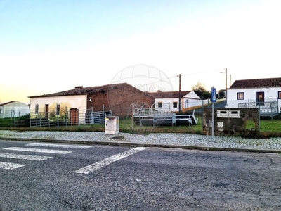 Terreno à venda em Alcáçovas, Viana do Alentejo