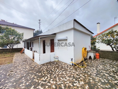 Moradia T2 à venda em Vila Nova de Cerveira e Lovelhe