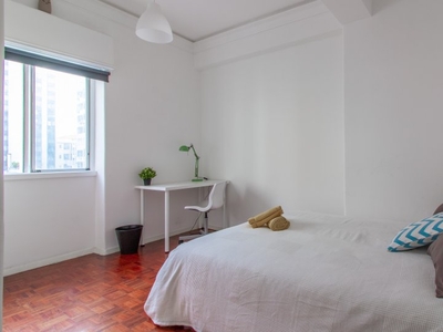 Sala aberta em apartamento com 9 quartos nas Avenidas Novas, Lisboa