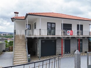 Moradia T5 / Felgueiras, Margaride (Santa Eulália), Várzea, Lagares, Varziela e Moure