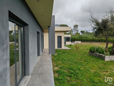 Casa / Villa T4 em Gouveia de 267 m²