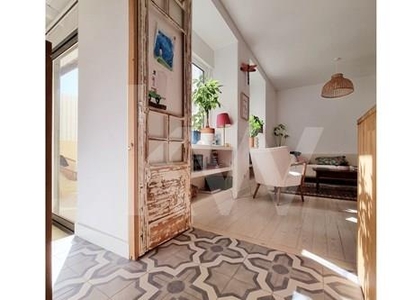 Unique Opportunity! Incredible Renovated Apartment with terrace in Campo de Ourique | Lisbon
