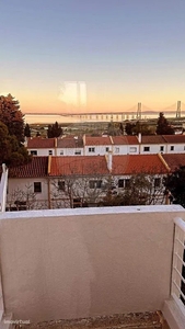 Apartamento para alugar em Santa Iria de Azoia, Portugal