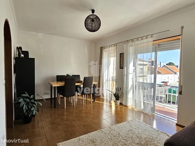 Apartamento para comprar em Santo Onofre, Portugal