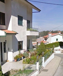 Apartamento T2 à venda em Revinhade, Felgueiras