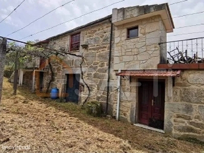Casa para comprar em Arão, Portugal