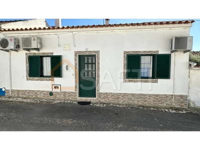 Casa para comprar em Azinheira dos Barros e São Mamede do Sádão, Portugal