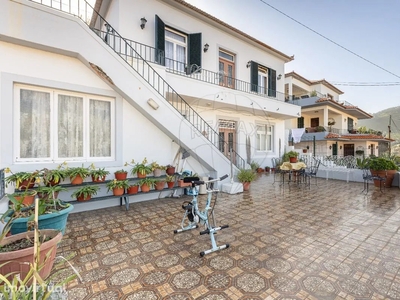 Casa para comprar em Câmara de Lobos, Portugal