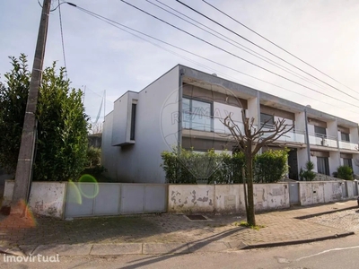 Casa para comprar em Medelo, Portugal