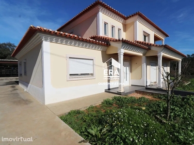 Casa para comprar em Nossa Sra. das Misericórdias, Portugal