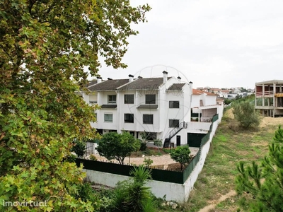 Casa para comprar em Trafaria, Portugal