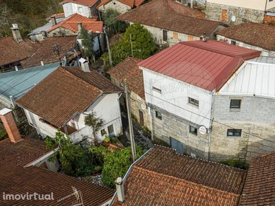 Casa para comprar em Valdosende, Portugal