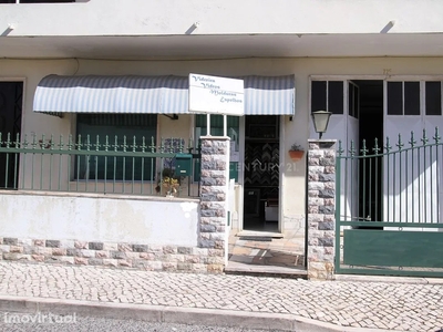 Edifício para comprar em São Domingos de Rana, Portugal