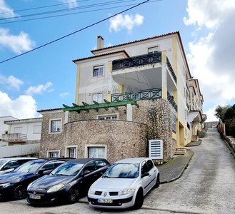 Apartamento T2 à venda em Venda do Pinheiro e Santo Estêvão das Galés, Mafra
