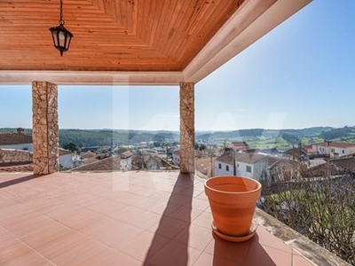 Exclusive 3-bedroom Villa in the Serra de D'Aire e Candeeiros
