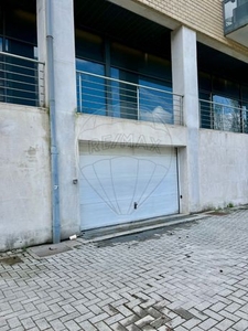 Garagem à venda em São Victor, Braga