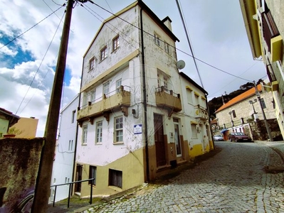 Moradia T3 à venda em Cantar-Galo e Vila do Carvalho, Covilhã