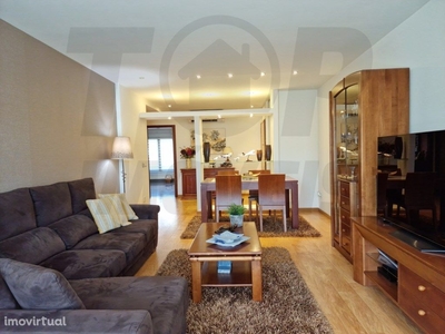 Apartamento T3 C/Parqueamento - Montijo - 275.000€