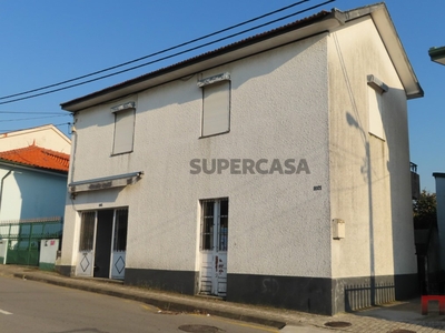 Casa Antiga T2 à venda em Gondomar (São Cosme), Valbom e Jovim