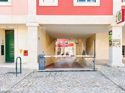Estacionamento para comprar em Cascais e Estoril, Portugal