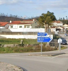 Terreno para comprar em Gandra, Portugal