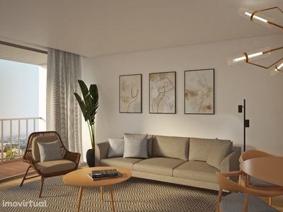 Apartamento T1 com Varanda em Condomínio Privado com Piscina e Ginásio